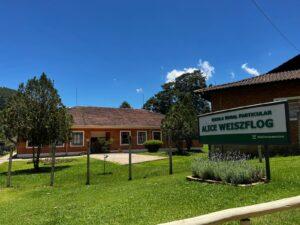 Escola Alice Weiszflog em Camanducaia (MG)